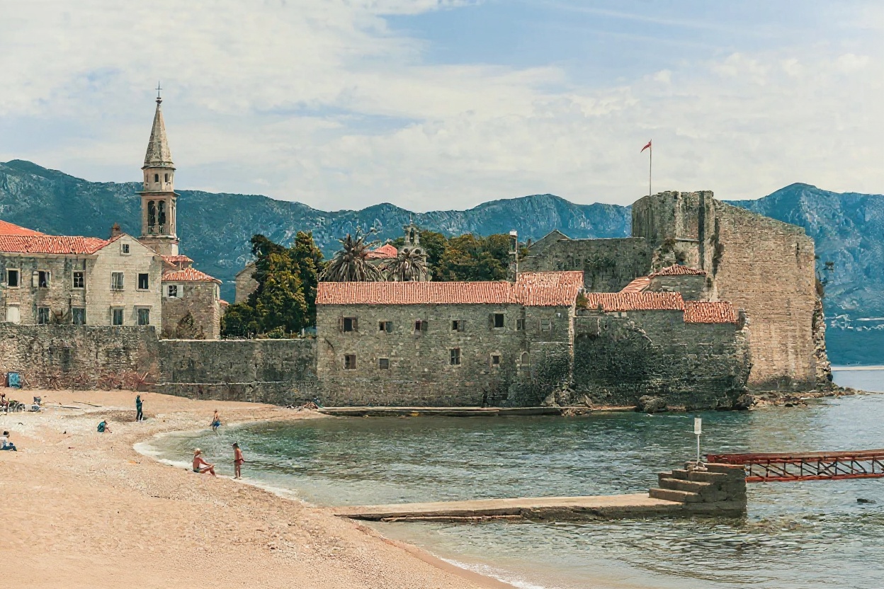 Petrovac: The Better Day on the Coast — Sveti Stefan, Vietnam